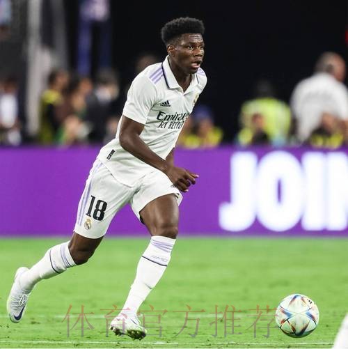 阿拉巴受伤后 皇马曾考虑过租借柏林联中卫雷特