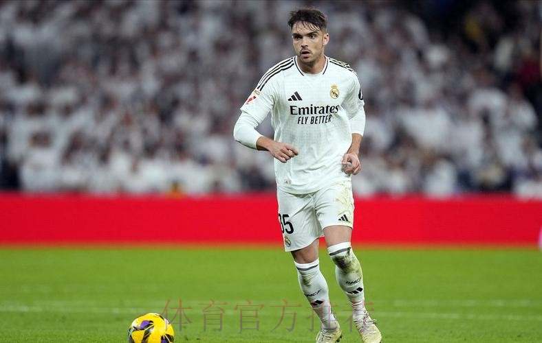 阿斯:阿森西奥现想留在皇马 他对竞争首发有信心 阿斯:阿森西奥现想留在皇马 他对竞争首发有信心